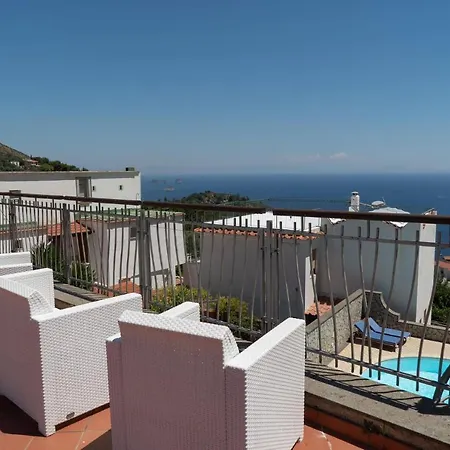 Olga's Relais Apartmanhotel Massa Lubrense