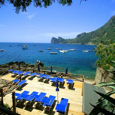 Aparthotel Olga's Relais 4*