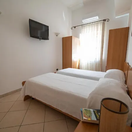 Olga's Relais Апарт-отель 4*